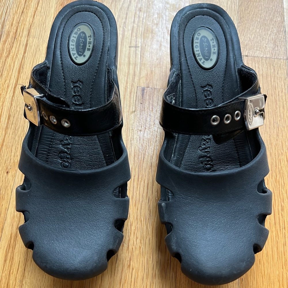 Dr. Scholl’s clogs black size 9